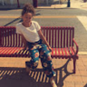 Meet your Posher, Laila